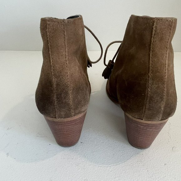 Crevo Sumerset Lace Up Suede Heeled Ankle Boot Camel Brown Women's Size 7.5 EUC - Picture 5 of 9